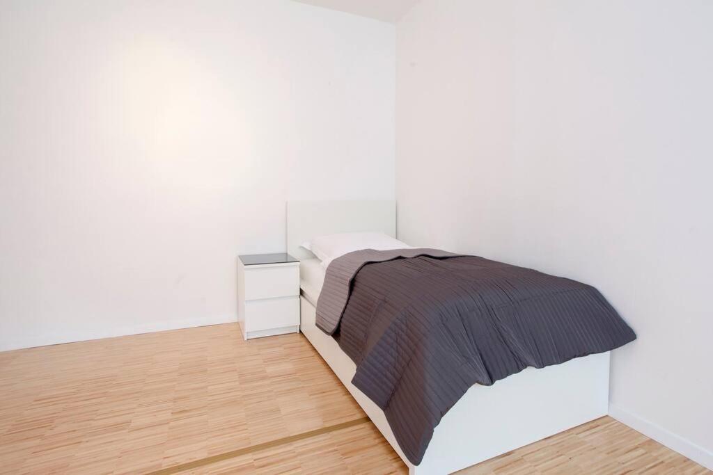 Exclusive 2-Room Souterrain Apartment Nuremberg Extérieur photo