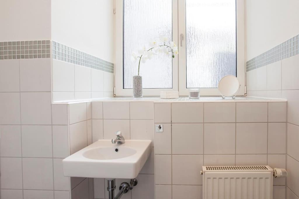 Exclusive 2-Room Souterrain Apartment Nuremberg Extérieur photo