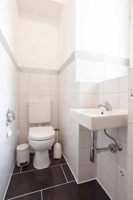Exclusive 2-Room Souterrain Apartment Nuremberg Extérieur photo